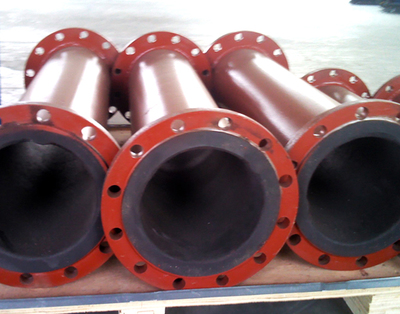 香港襯膠管道與無縫鋼管 特性、應用及市場前景對比分析